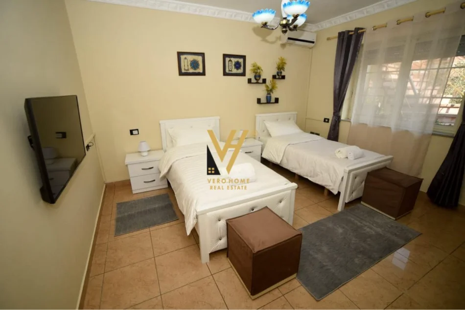 Tirane, jepet me qera apartament 2+1+Ballkon Kati 1, 86 m² 650 € (RRUGA FORTUZI)