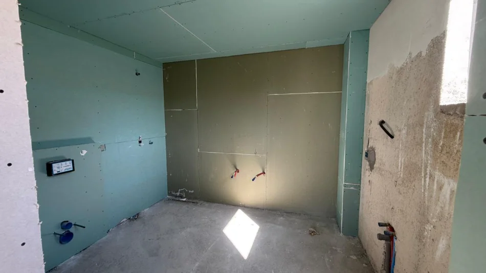 Tirane, shitet Vile 3 Katshe Kati 0, 297 m² 750.000 € (Farke)