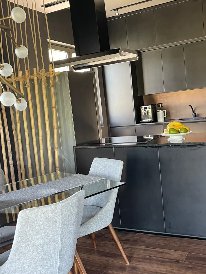 Tirane, shitet Vile 2 Katshe Kati 0, 413 m² 1.200.000 € (TEG)