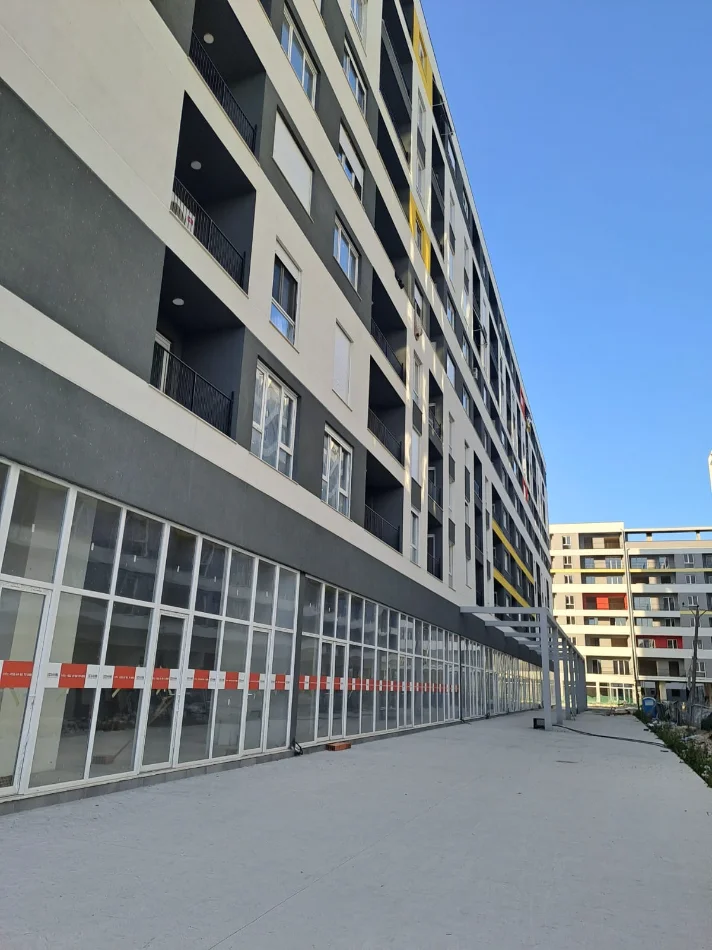 Tirane, shitet Kati 0, 102 m² 190.000 € (UNIVERS CITY)