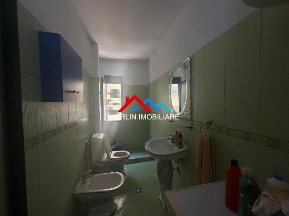 Mali Robit, shitet apartament 1+1+Ballkon Kati 3, 63 m² 95000 € (MALI I ROBIT,KAVAJE)