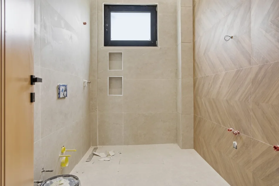 Spille, shitet Vile ne plazh 3+1+Aneks+Ballkon Kati 2, 350 m² 310.000 € (Spille,Kavaje)