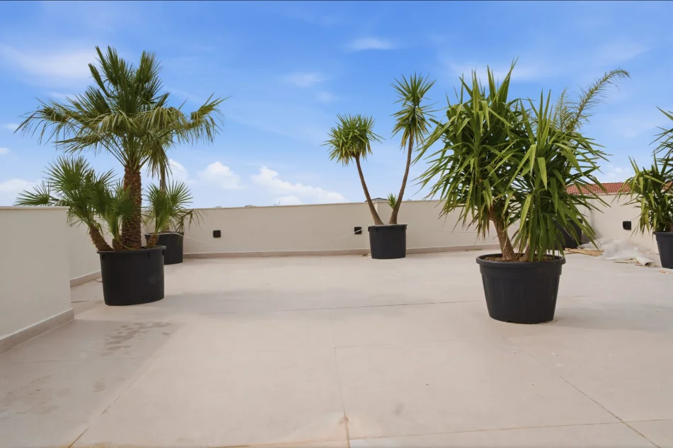 Spille, shitet Vile ne plazh 3+1+Aneks+Ballkon Kati 2, 350 m² 310.000 € (Spille,Kavaje)