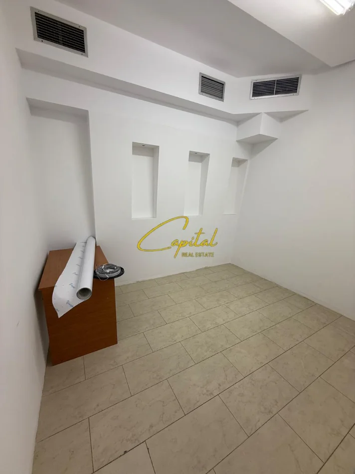 Tirane, shitet ambjent biznesi Kati 1, 147 m² 530.000 € (RRUGA E ELBASANIT)