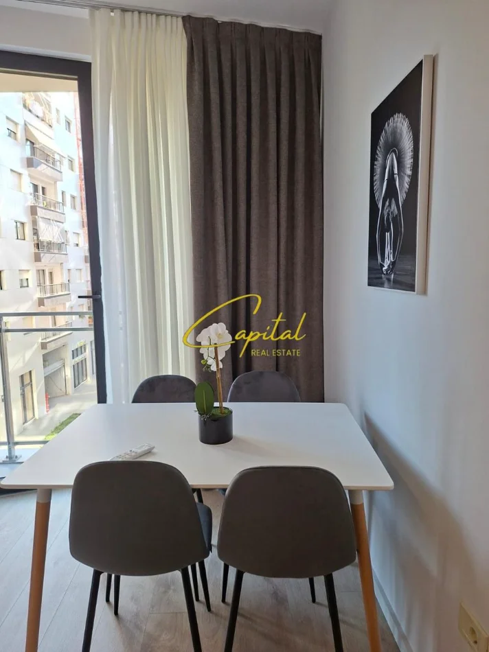 Tirane, jepet me qera apartament 1+1 Kati 3, 60 m² 900 € (MINE PEZA)