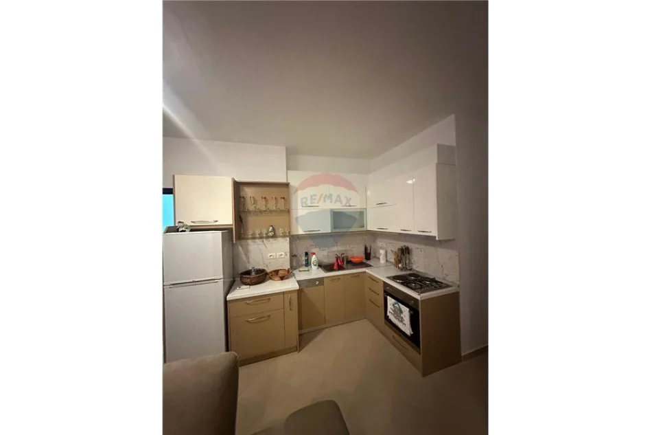 Radhime - Orikum, shitet apartament 1+1 Kati 2, 57 m² 120.000 € (Radhime, Vlore)