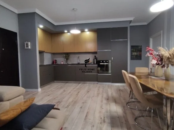 Tirane, jepet me qera apartament 2+1 Kati 1, 99 m² 600 € (KOPSHTI BOTANIK)