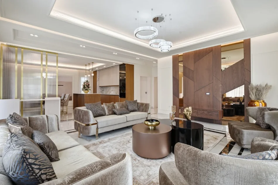 Kavaje, shitet Vile 3+1+Aneks+Ballkon , 800 m² 349.000 € (Kavaje)