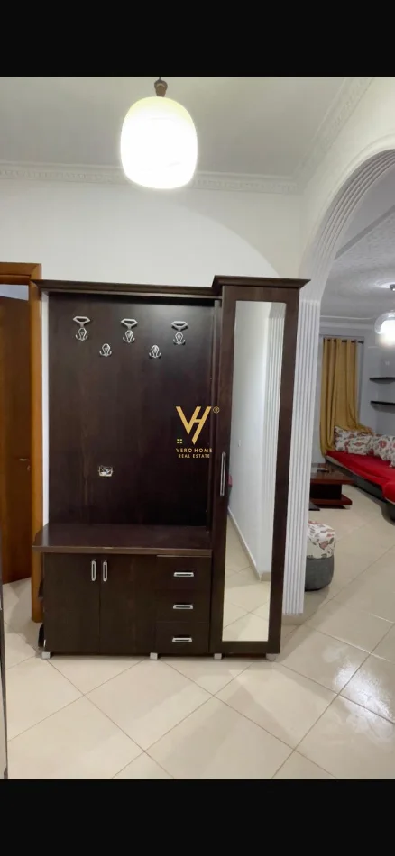 Tirane, jepet me qera apartament 2+1+Ballkon Kati 3, 90 m² 490 € (ASTIR)