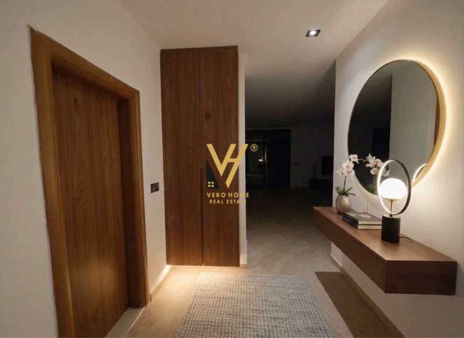 Durres, shitet apartament 1+1+Ballkon Kati 3, 83 m² 80.000 € (SHKEMBI I KAVAJES)