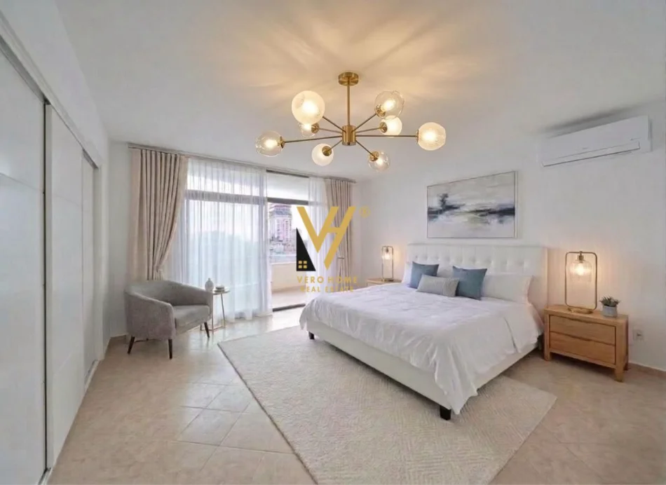 Durres, shitet apartament 1+1+Ballkon Kati 3, 83 m² 80.000 € (SHKEMBI I KAVAJES)