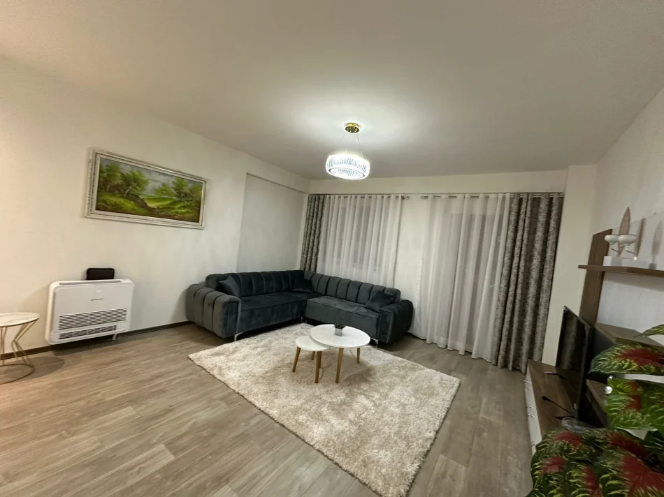 Tirane, jepet me qera apartament 2+1 Kati 2, 97 m² 800 € (LIQENI I THATE)