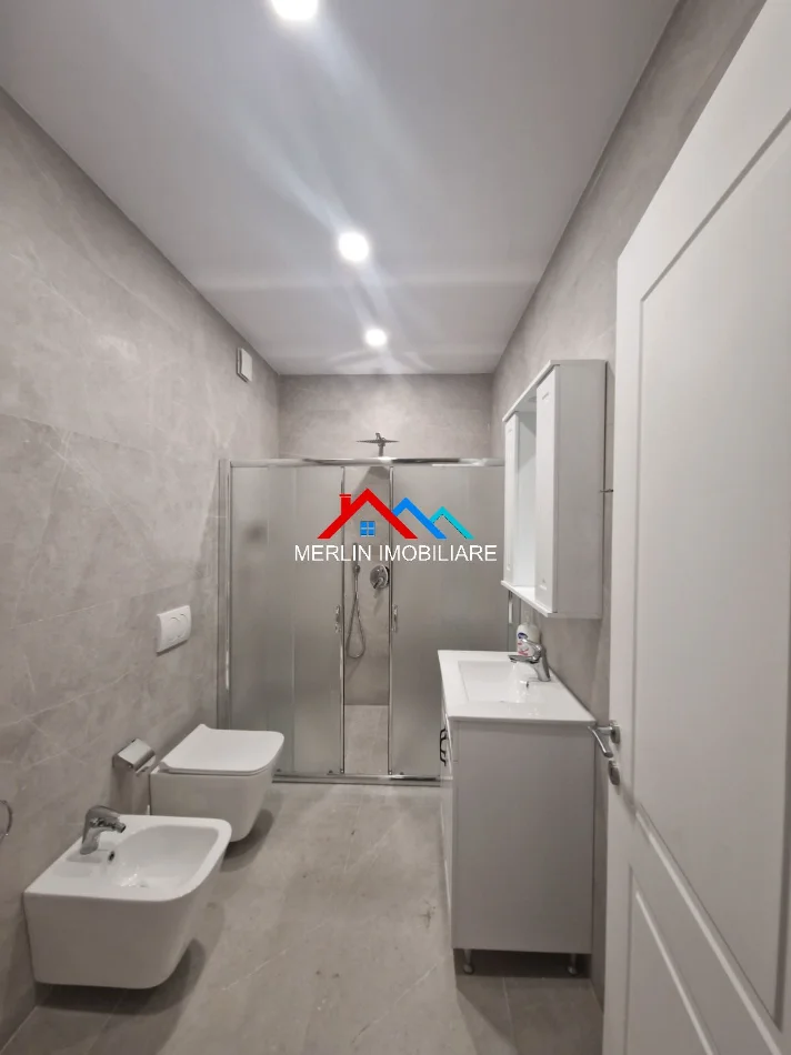 Tirane, jepet me qera apartament 2+1+Ballkon Kati 5, 95 m² 500 € (RRUGA ZAGORIA,YZBERISHT)