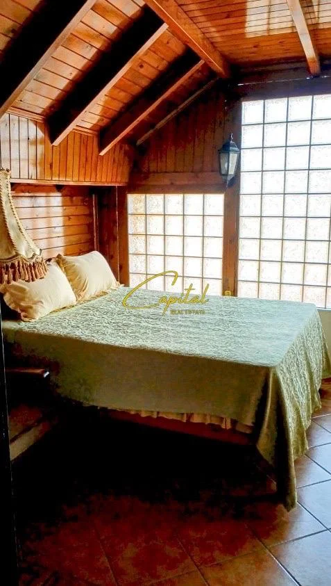 Tirane, jepet me qera apartament 2+1 Kati 3, 160 m² 800 € (RRUGA E DIBRES)