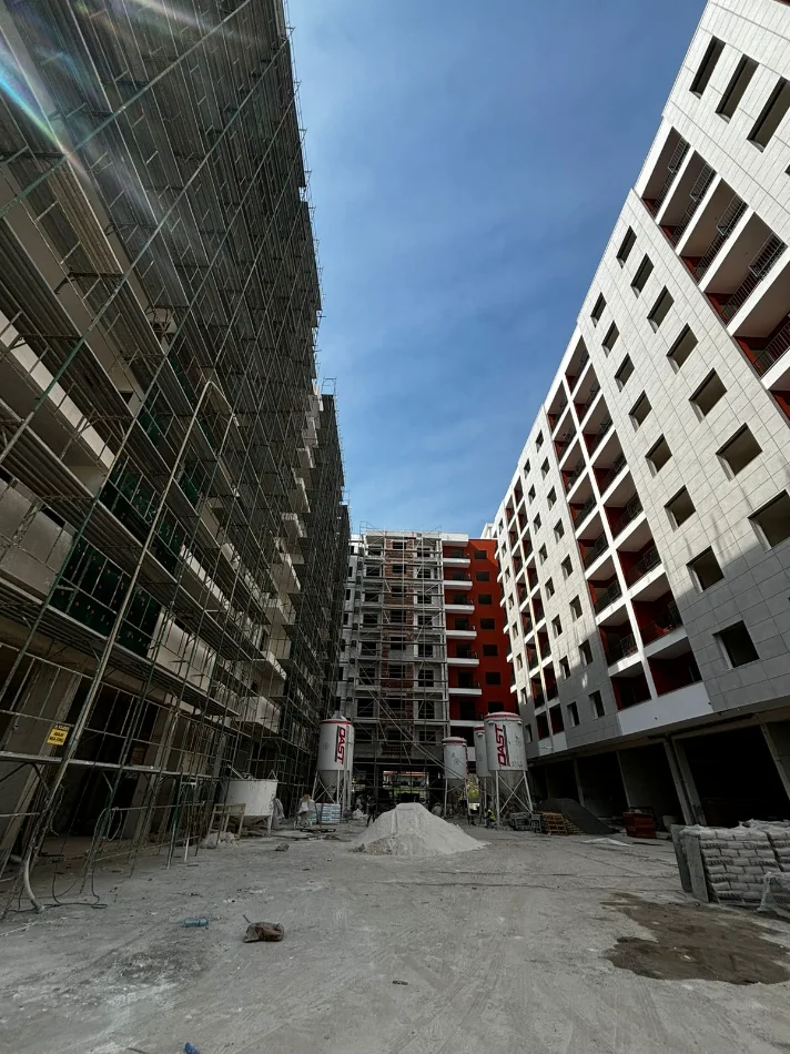 Tirane, shitet apartament 2+1+Aneks+Ballkon Kati 2, 127 m² 157.900 € 