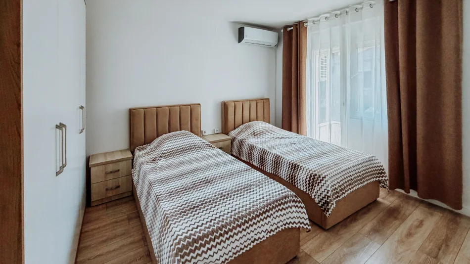 Tirane, jepet me qera apartament Kati 2, 110 m² 930 € (Myslym Shyri)