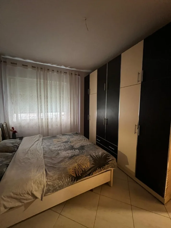 Tirane, shitet apartament 2+1+Ballkon Kati 1, 89 m² 170.000 € (Aleksandri i Madh)