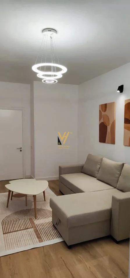 Tirane, jepet me qera apartament 1+1+Ballkon Kati 5, 85 m² 720 € (RRUGA E KAVAJES)