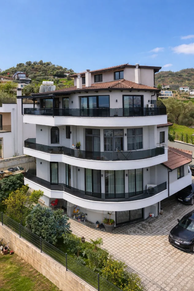 Tirane, shitet Vile Kati 4, 1.145 m² 2.000.000 € 