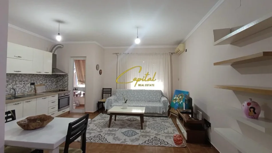 Tirane, jepet me qera apartament 1+1 Kati 6, 69 m² 400 € (ISH TREGU ELEKTRIK)