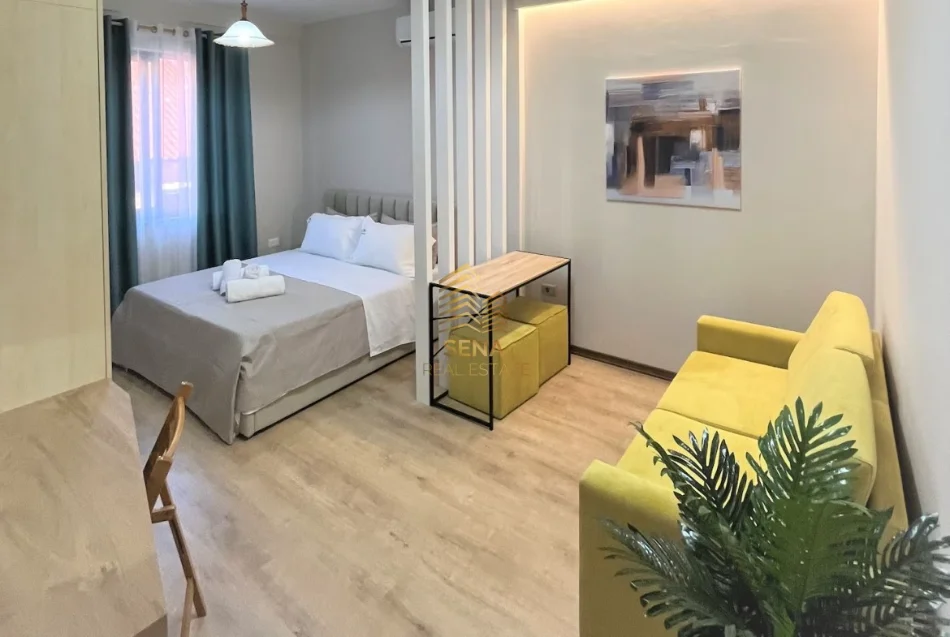 Shitet Garsoniere e investuar per Airbnb, Ish Ekspozita, 11.500.000 Leke