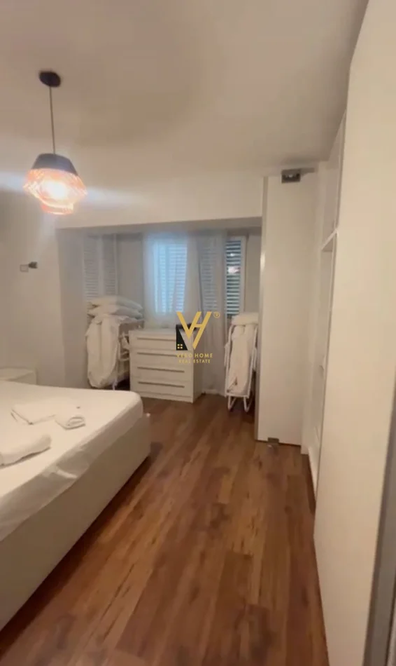 Tirane, jepet me qera apartament 2+1+Ballkon Kati 2, 114 m² 1.050 € (RRUGA MARGARITA TUTULANI)