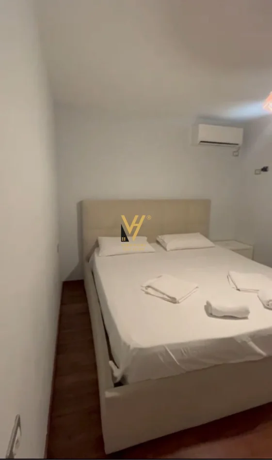 Tirane, jepet me qera apartament 2+1+Ballkon Kati 2, 114 m² 1.050 € (RRUGA MARGARITA TUTULANI)