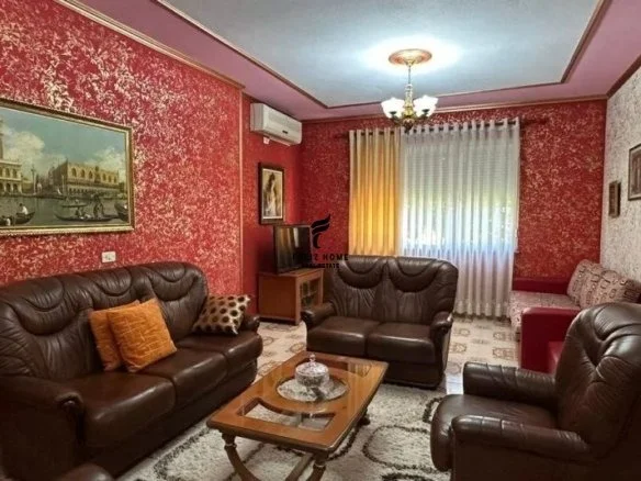 Tirane, shitet apartament 2+1 Kati 3, 132 m² 264.000 € (VASIL SHANTO)