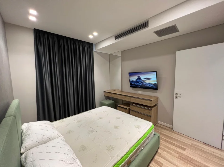 Tirane, jepet me qera apartament 1+1 Kati 4, 500 € 