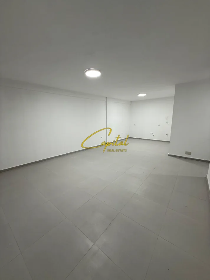 Tirane, jepet me qera apartament 2+1 Kati 5, 110 m² 400 € (RRUGA E DIBRES)