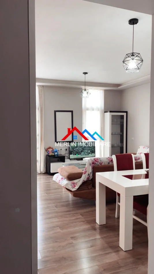 Tirane, jepet me qera apartament 2+1+Ballkon Kati 6, 100 m² 521 € (RRUGA AZEM MESHI,ASTIR)