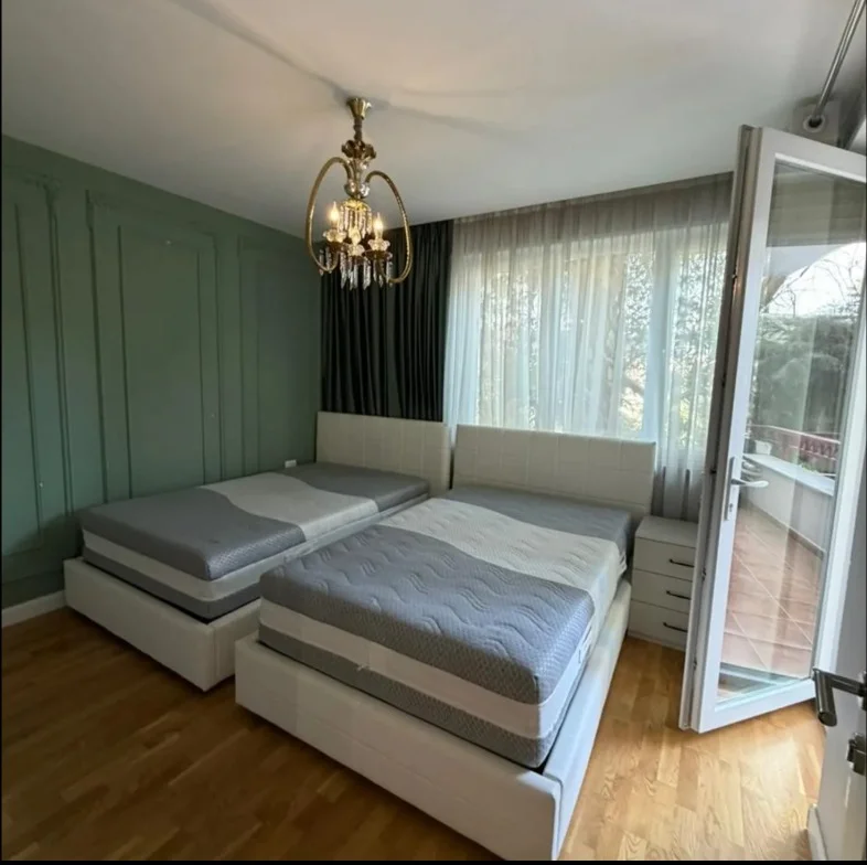 Tirane, shitet apartament 3+1+Aneks+Ballkon Kati 2, 130 m² 390.000 € 