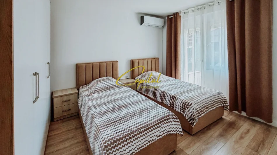 Tirane, jepet me qera apartament 2+1 Kati 2, 110 m² 950 € (MYSLYM SHYRI)