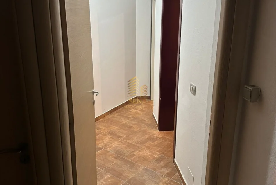 Tirane, jepet me qera apartament 1+1 Kati 2, 65 m² 350 € (Siri Kodra)