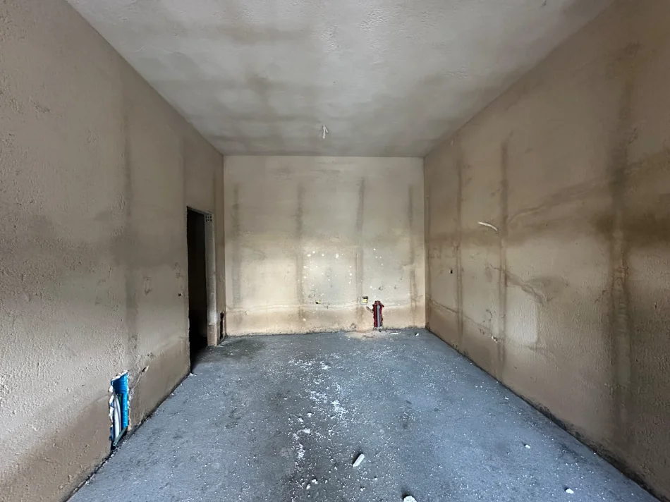 Tirane, shitet apartament 2+1 Kati 0, 92 m² 112.000 € (Univers City)