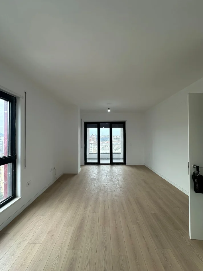 Tirane, shitet apartament 3+1+Aneks+Ballkon Kati 8, 125 m² 378.500 € 