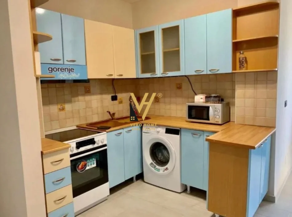 Durres, shitet apartament 1+1, Kati 4, 56 m² 155.000 € (SHKEMBI I KAVAJES)