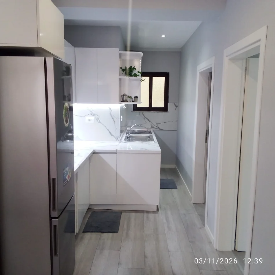 Tirane, shitet apartament 2+1 Kati 5, 90 m² 267.000 € (21 Dhjetori)