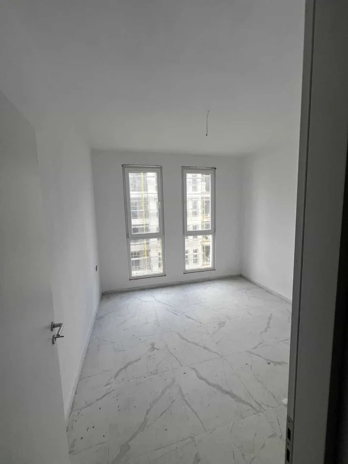 Tirane, shitet apartament 1+1 Kati 5, 52 m² 73.500 € 