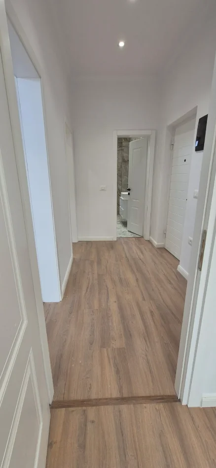 SHITET APARTAMENT 2+1 TEK RRUGA BARDHYL