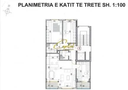 Tirane, jepet me qera zyre Kati 3, 140 m² 1.100 € (ISH STACIONI TRENIT)