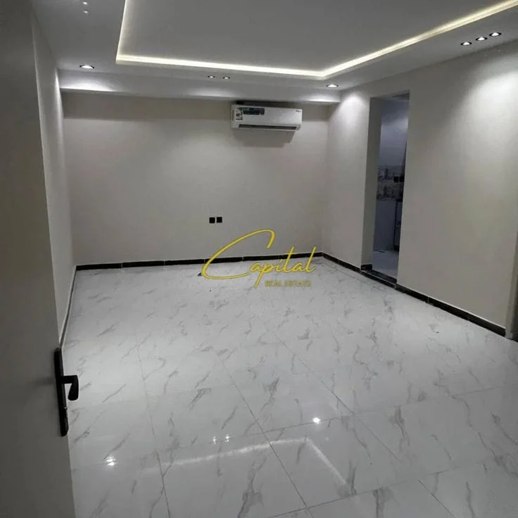 Tirane, jepet me qera ambjent biznesi Kati 0, 27 m² 500 € (ISH EKSPOZITA)