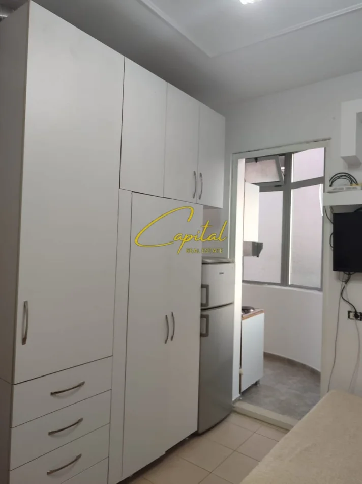 Tirane, jepet me qera apartament 1+1 Kati 1, 36 m² 250 € (FRESKU)