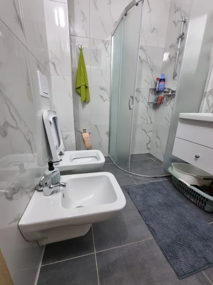 Durres, shitet apartament 1+1 Kati 2, 58 m² 115.000 € (Qerret)