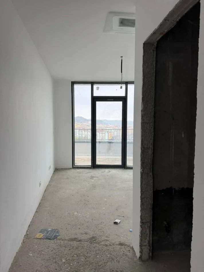 Tirane, shitet apartament 2+1+Ballkon Kati 13, 150 m² 550.250 € (Lake View Residence)