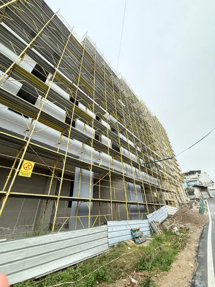 Tirane, shitet apartament 2+1+Ballkon Kati 6, 110 m² 150.000 € (Ali Demi)