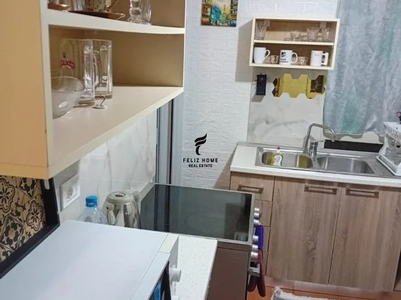 Tirane, jepet me qera apartament 1+1+Ballkon Kati 3, 57 m² 530 € (SELVIA)