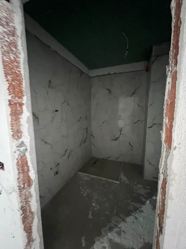 Tirane, shitet apartament 2+1+Ballkon Kati 3, 105 m² 157.000 € (Tv Klan)