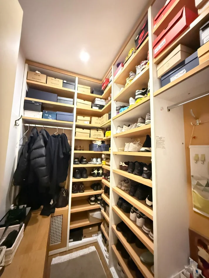 Tirane, shitet apartament 2+1+Ballkon Kati 3, 134 m² 410.000 € (Rruga e Elbasanit)