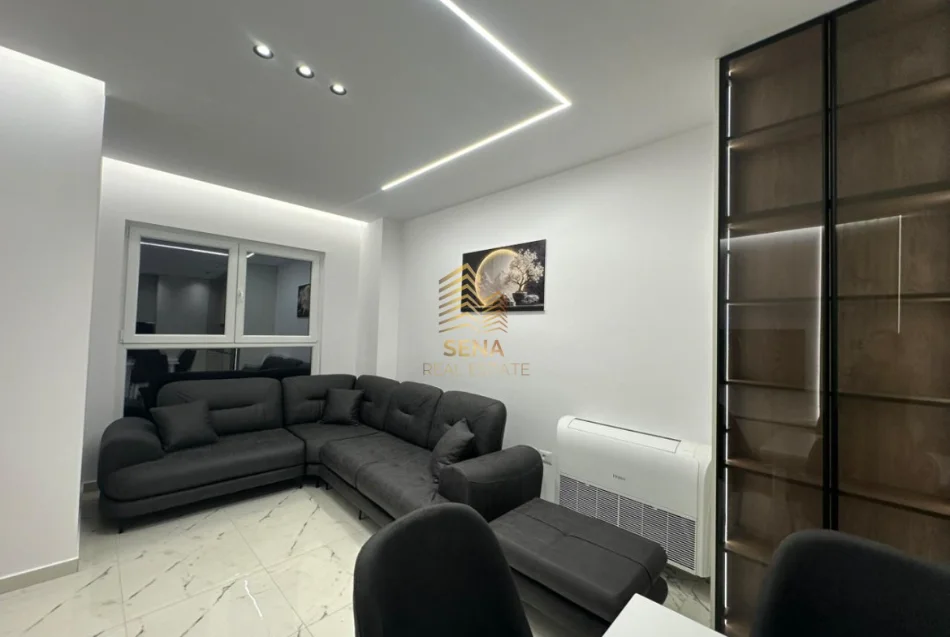 Tirane, jepet me qera apartament 2+1+Ballkon Kati 6, 100 m² 800 € (AURA Complex)